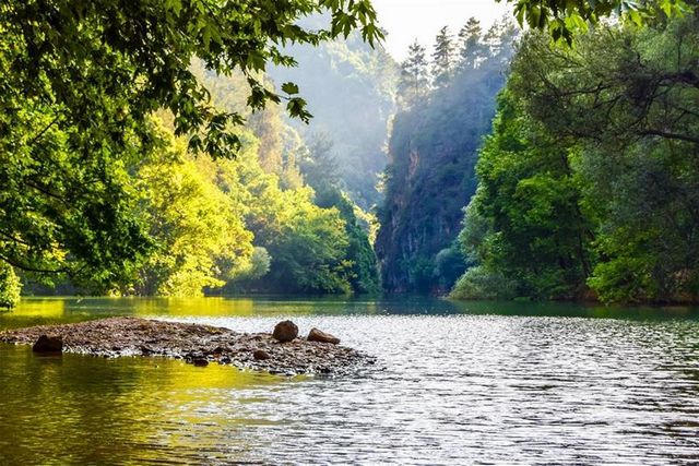 بحيرة شوان لبنان